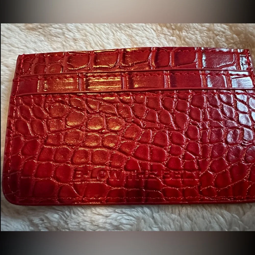 NEW!  B-low The Belt Los‎ Angeles Faux Croc Card Holder Wallet